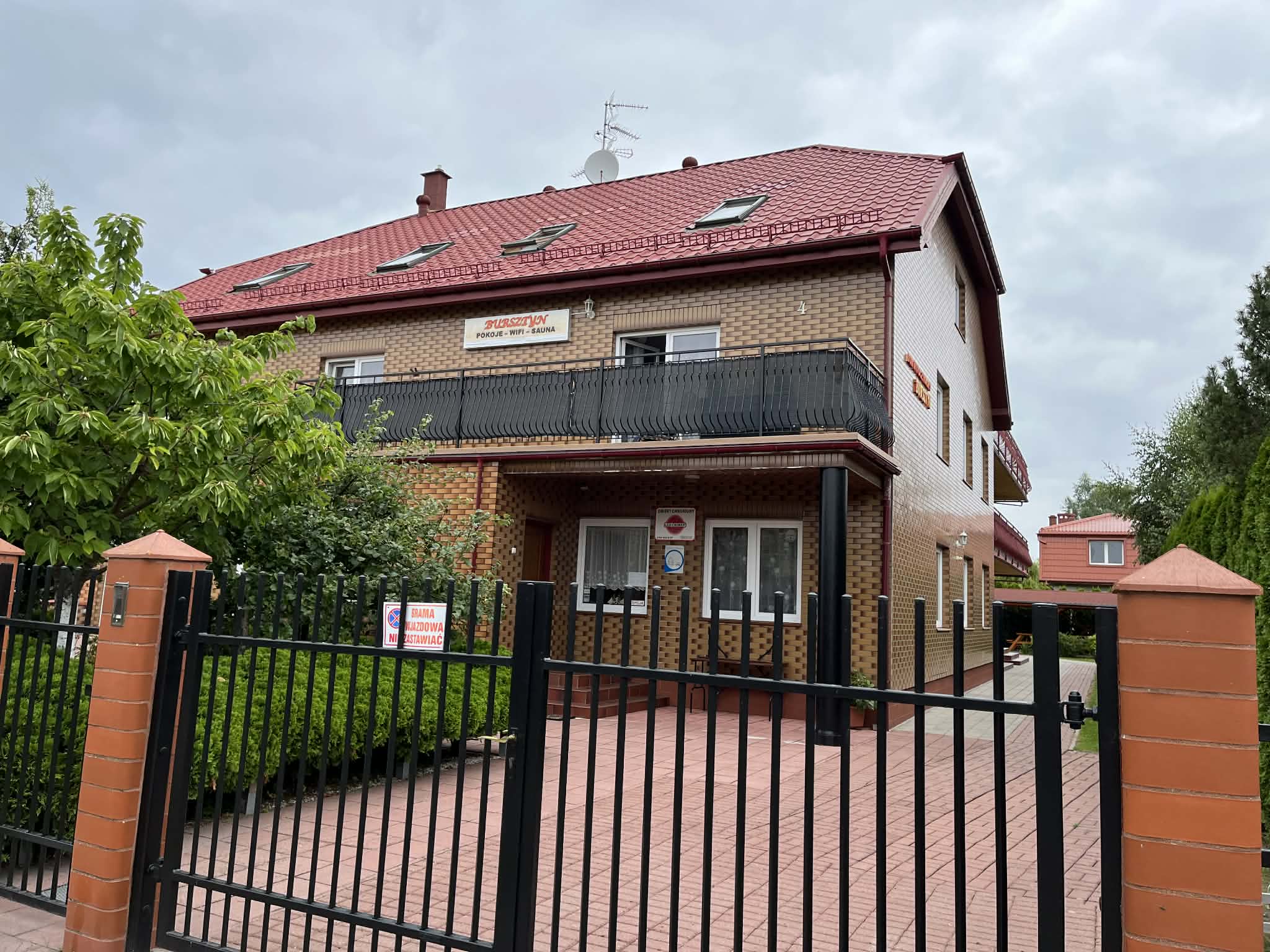 Bursztyn Grzybowo - obiekt